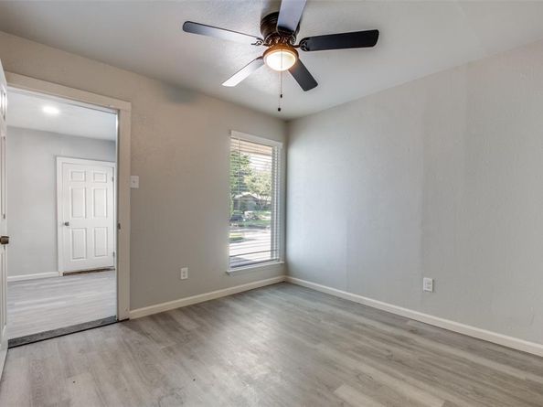 451  Southport Drive , Dallas Texas 75232