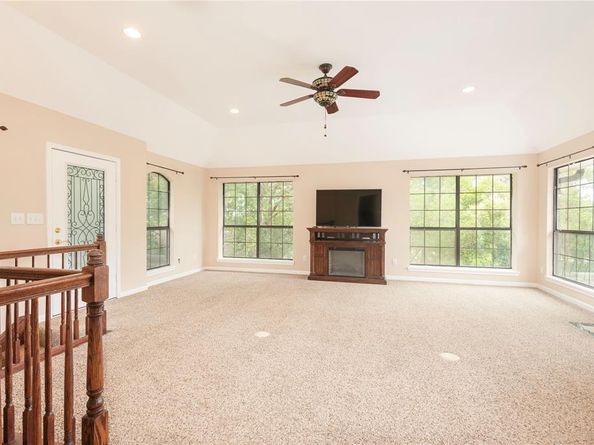 6004  Royaloak Drive , Arlington Texas 76016