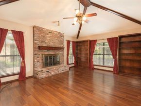 6004  Royaloak Drive , Arlington Texas 76016