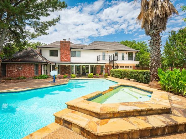 6004  Royaloak Drive , Arlington Texas 76016