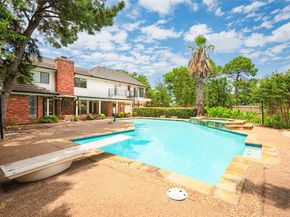 6004  Royaloak Drive , Arlington Texas 76016