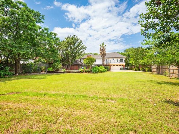 6004  Royaloak Drive , Arlington Texas 76016