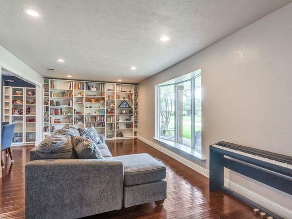 2509  Windsor Place , Plano Texas 75075