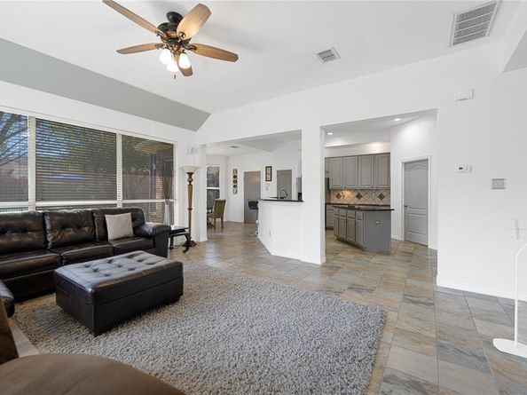 1808  Paddington Court , Arlington Texas 76017