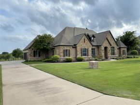 1304  Rollie Michael Lane , Fort Worth Texas 76179