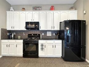 1812  Azalea Drive , Savannah Texas 76227