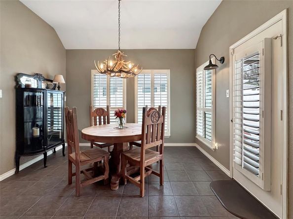 1812  Azalea Drive , Savannah Texas 76227