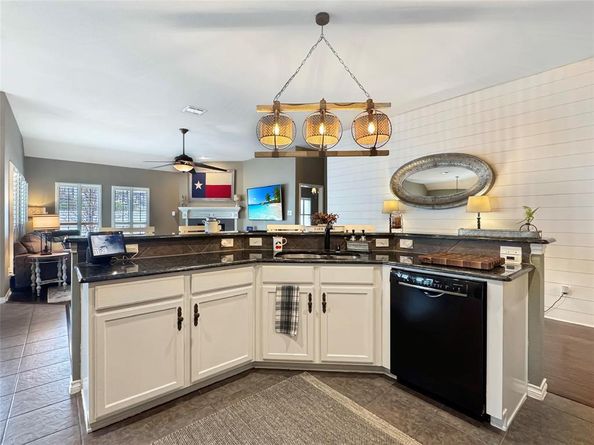 1812  Azalea Drive , Savannah Texas 76227