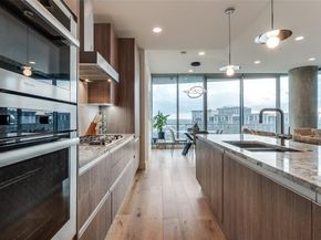 3130 N Harwood Street  902, Dallas Texas 75201