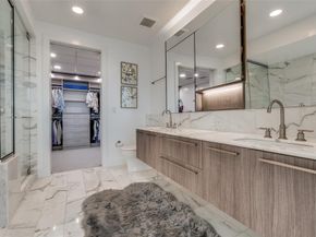 3130 N Harwood Street  902, Dallas Texas 75201