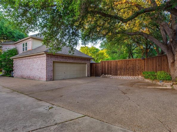 7021  Castle Creek Court , Fort Worth Texas 76132