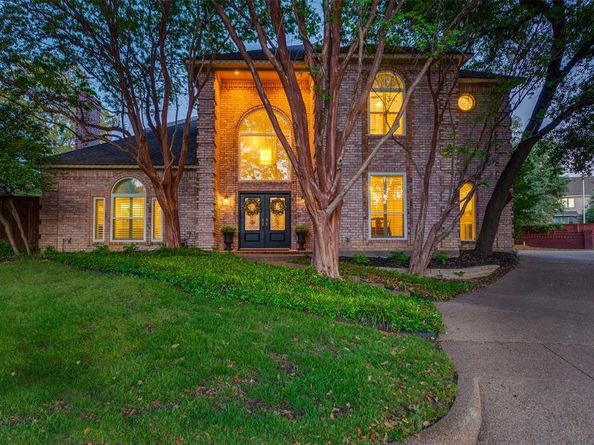 7021  Castle Creek Court , Fort Worth Texas 76132