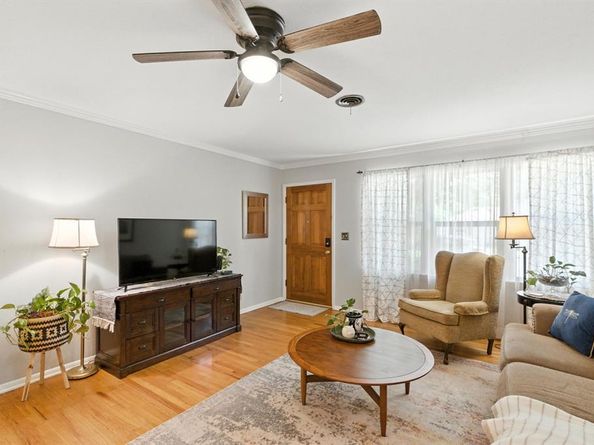 6050  Douglas Street , Fort Worth Texas 76114