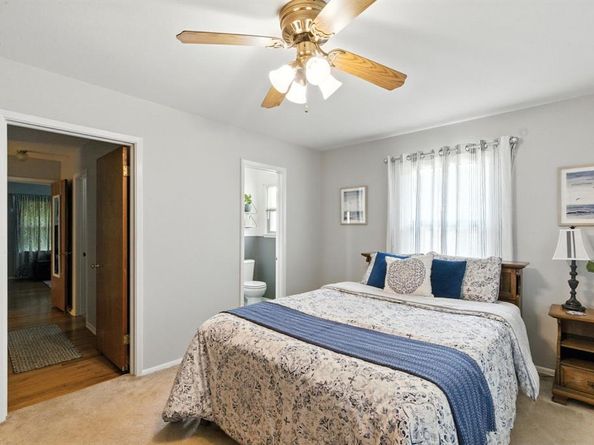 6050  Douglas Street , Fort Worth Texas 76114