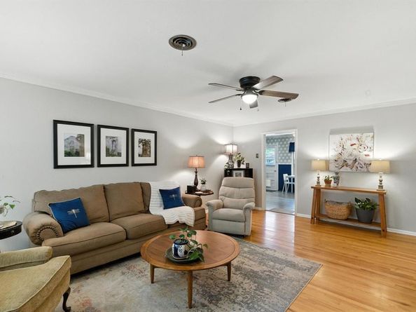 6050  Douglas Street , Fort Worth Texas 76114