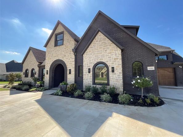 3205  Fairway Drive , Denton Texas 76226