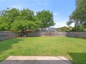 4756  Hollow Tree Drive , Arlington Texas 76018
