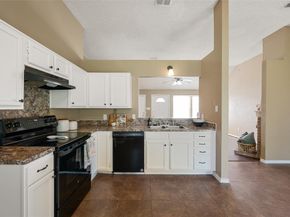 4756  Hollow Tree Drive , Arlington Texas 76018