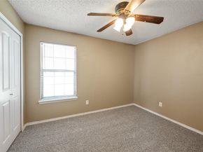 4756  Hollow Tree Drive , Arlington Texas 76018