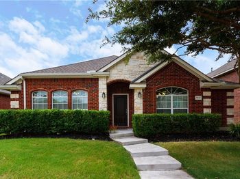 7813  Loma Alta Trail 