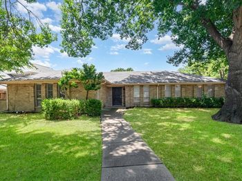 2641  Pinehurst Drive 