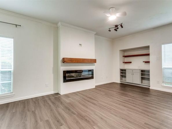 8601  Park Lane  111, Dallas Texas 75231
