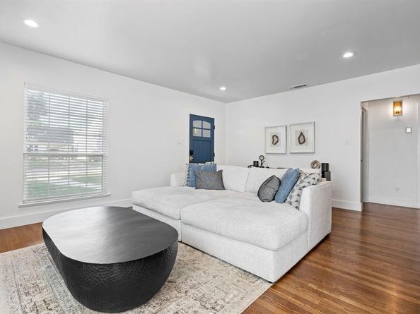 6326  Lakeshore Drive , Dallas Texas 75214