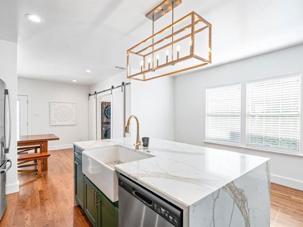 6326  Lakeshore Drive , Dallas Texas 75214