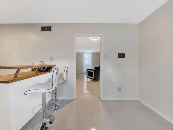 3006  Brockbank Court  3006, Dallas Texas 75220