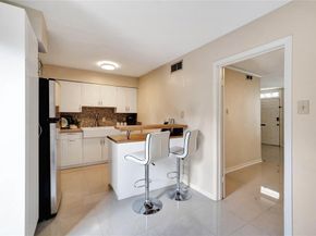 3006  Brockbank Court  3006, Dallas Texas 75220