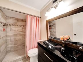 3006  Brockbank Court  3006, Dallas Texas 75220