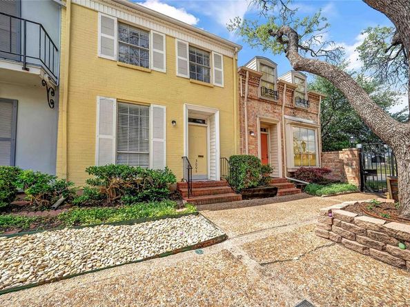 3006  Brockbank Court  3006, Dallas Texas 75220