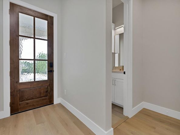 5336  Locke Avenue , Fort Worth Texas 76107