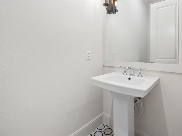 132  Pineland Place , Fort Worth Texas 76114