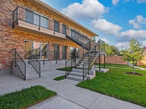 11218  Park Central Place  B, Dallas Texas 75230