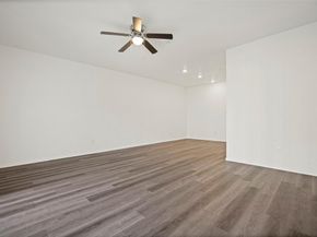11218  Park Central Place  B, Dallas Texas 75230