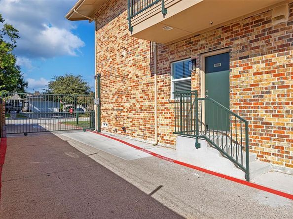 11218  Park Central Place  B, Dallas Texas 75230
