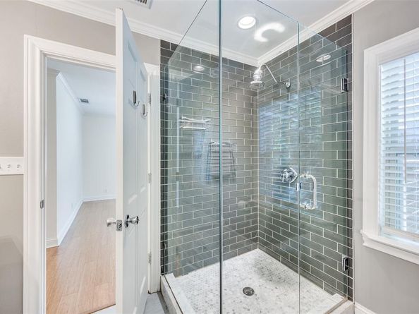 6819  Santa Fe Avenue , Dallas Texas 75223