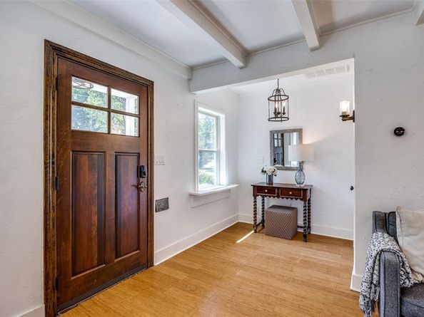 6819  Santa Fe Avenue , Dallas Texas 75223