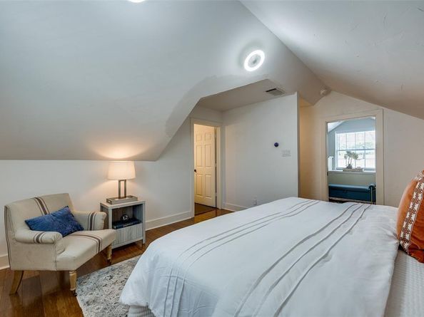 6819  Santa Fe Avenue , Dallas Texas 75223