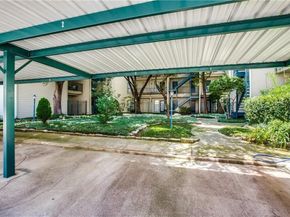 3105  San Jacinto   106, Dallas Texas 75204