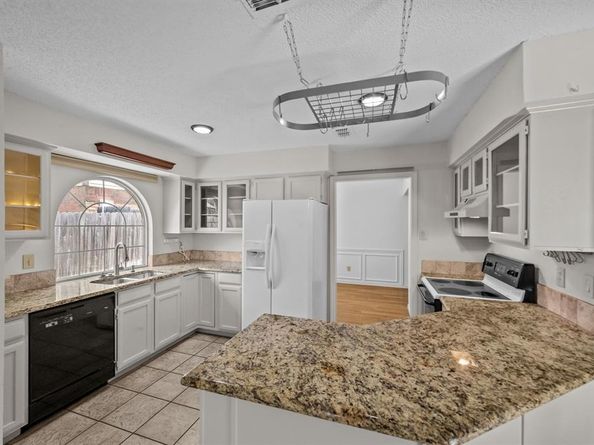 7501  Lake Arrowhead Drive , Fort Worth Texas 76137