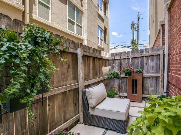 4434  Holland Avenue  C, Dallas Texas 75219