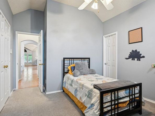 5729  Brazos Drive , Haltom City Texas 76137