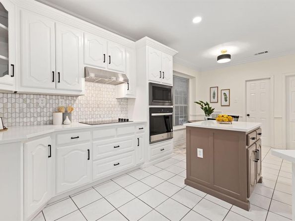 1275  Shores Boulevard , Rockwall Texas 75087