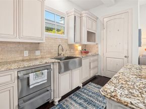 1716  Ashland Avenue , Fort Worth Texas 76107