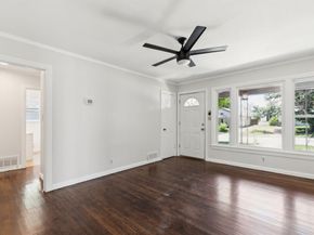4908  Calmont Avenue , Fort Worth Texas 76107