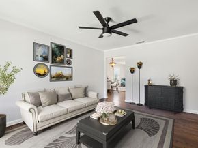4908  Calmont Avenue , Fort Worth Texas 76107