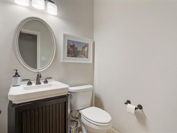 8400  Halliford Court , Plano Texas 75024