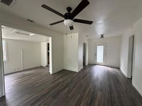 1713  Hemphill Drive , Dallas Texas 75216